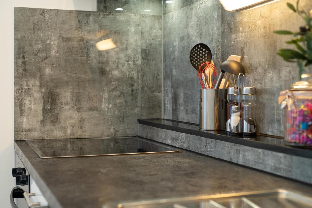 Apartman Dupin Dugi Rat Esterno foto