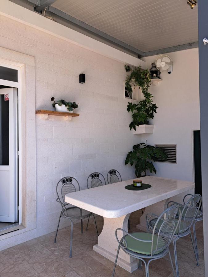 Apartman Dupin Dugi Rat Esterno foto